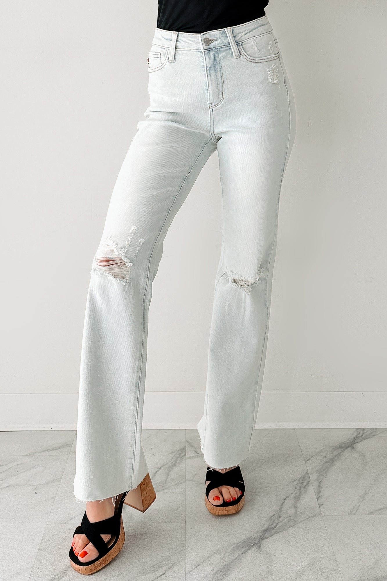 Paul Distressed Judy Blue Straight Leg Jeans (Light)