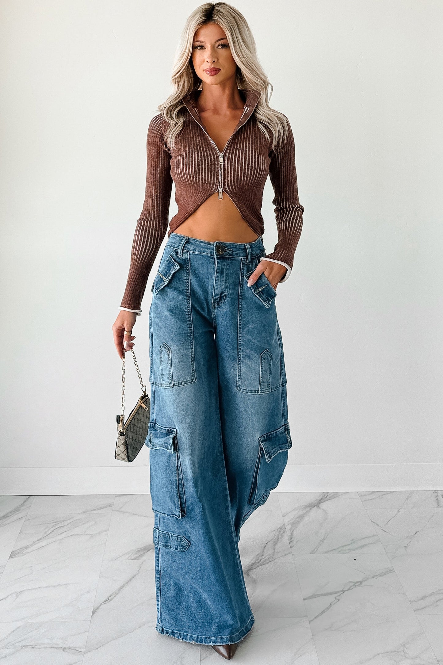 Susan Wide Leg Balboa Cargo Jeans (Medium)