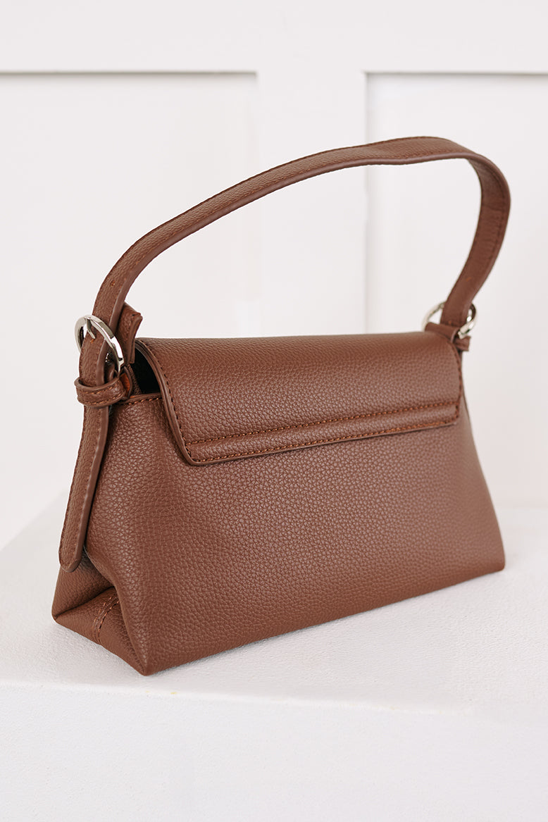 Turn On Charm Faux Leather Handbag (Brown)