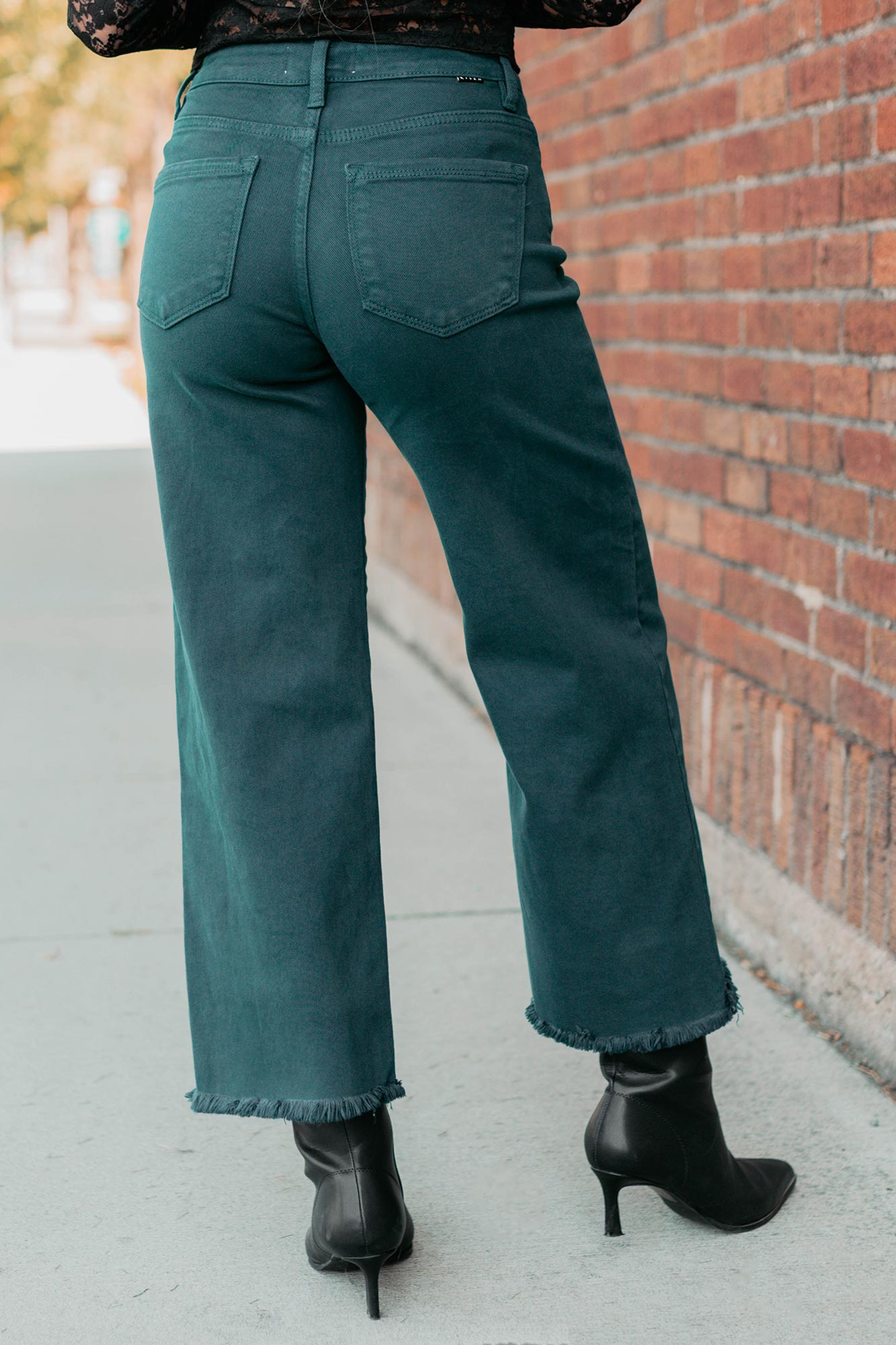 Walter High Rise Wide Crop Risen Jeans (Hunter Green)