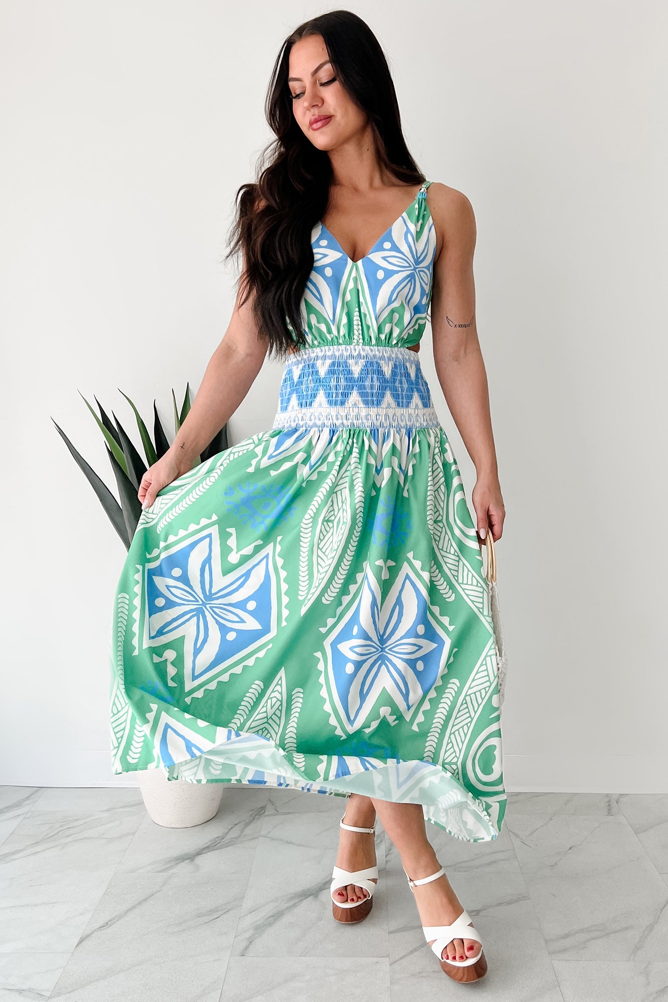 Walking Tall Tropical Print Maxi Dress (Green/Multi)