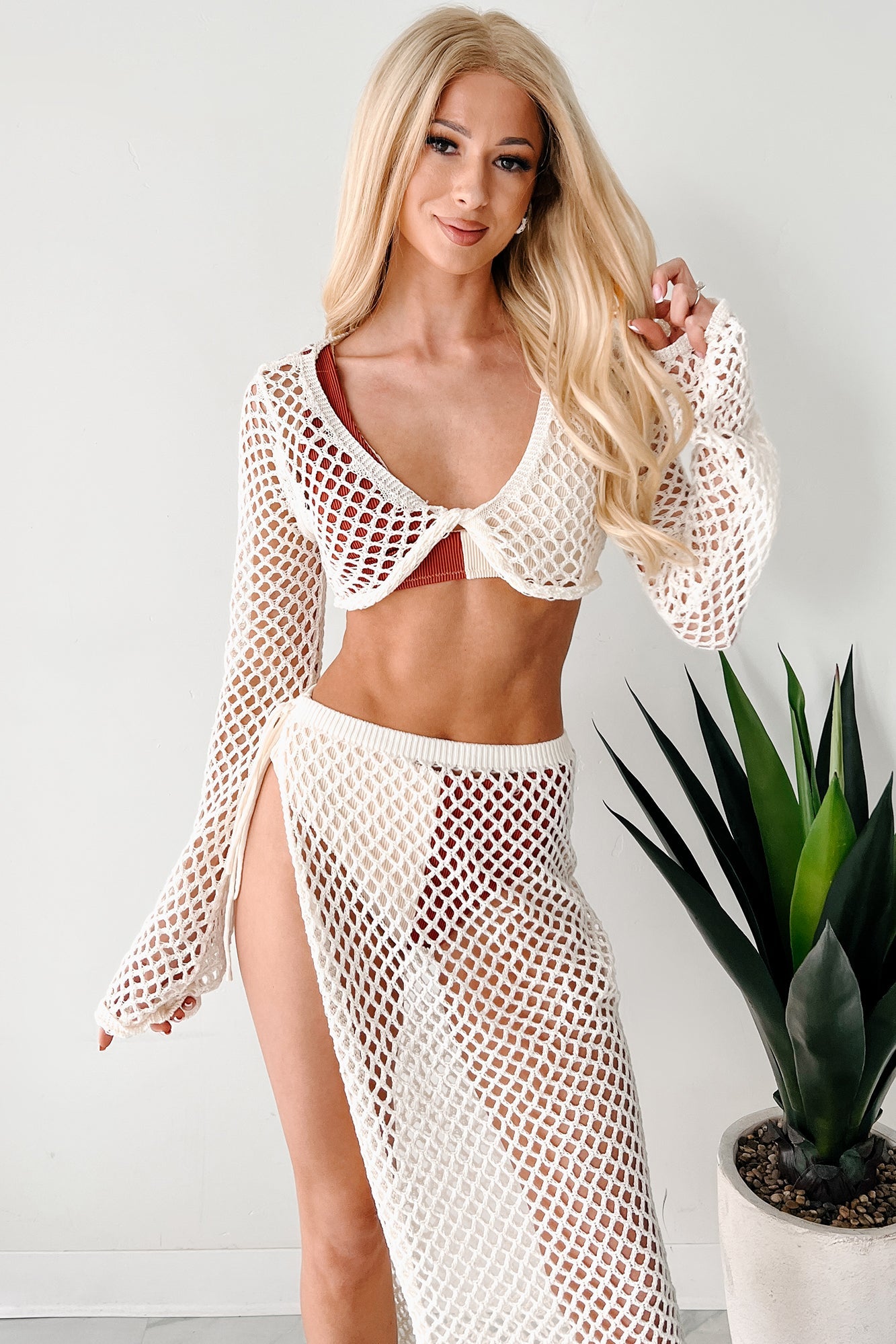 Roaming Free Crochet Crop Top & Skirt Set (Off White)